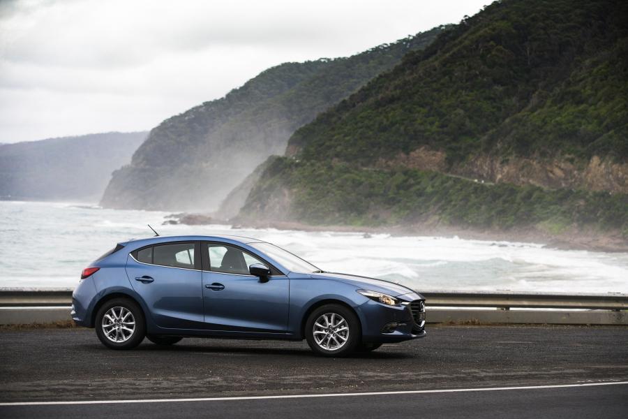  Mazda3 Maxx Hatchback 2016 года  (AU) (фото 15 из 22)